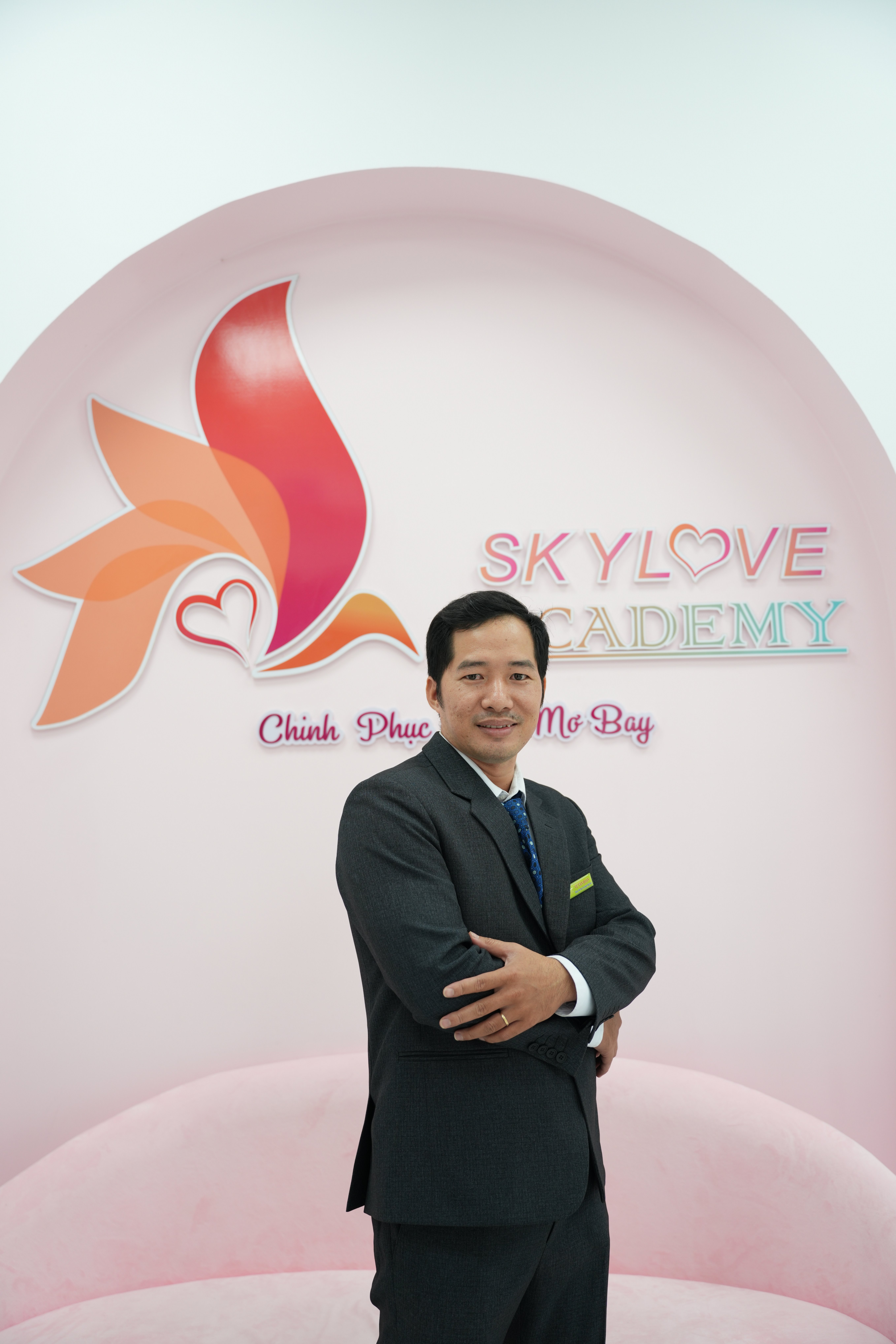 https://hocvienskylove.com/wp-content/themes/hocvienskylove/uploads/images/thanh-vien--1206310306.png